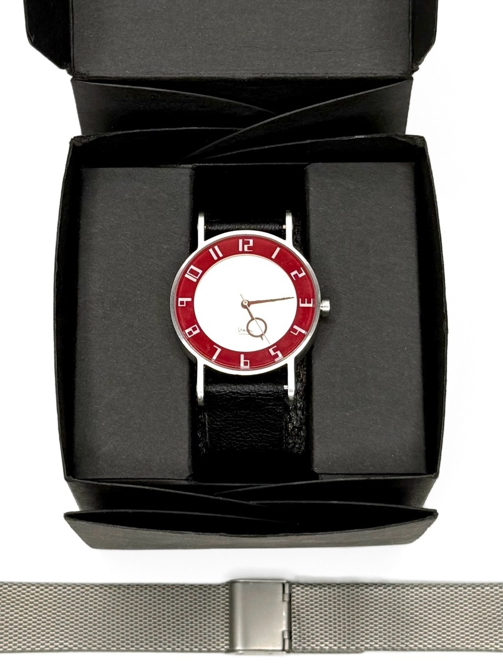RARE Michael Graves Projects “Scarlet” Red Wristwatch w/ Box + NEW SS Mesh Band